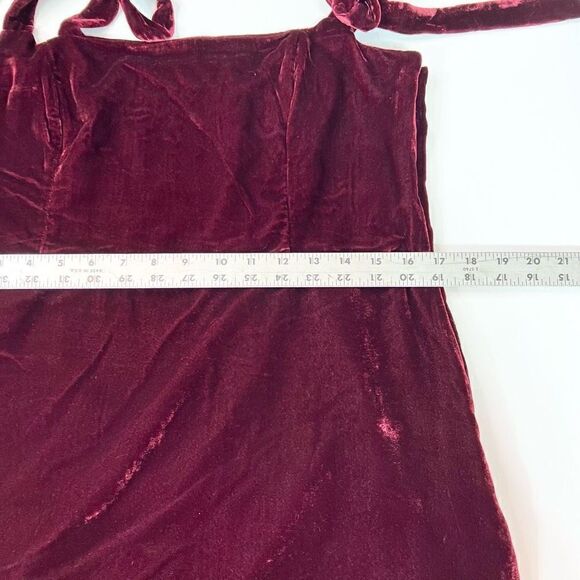 REVOLVE House of Harlow 1960 Dress Womens Large Velvet Mini Dress New Burgundy - Picture 4 of 10